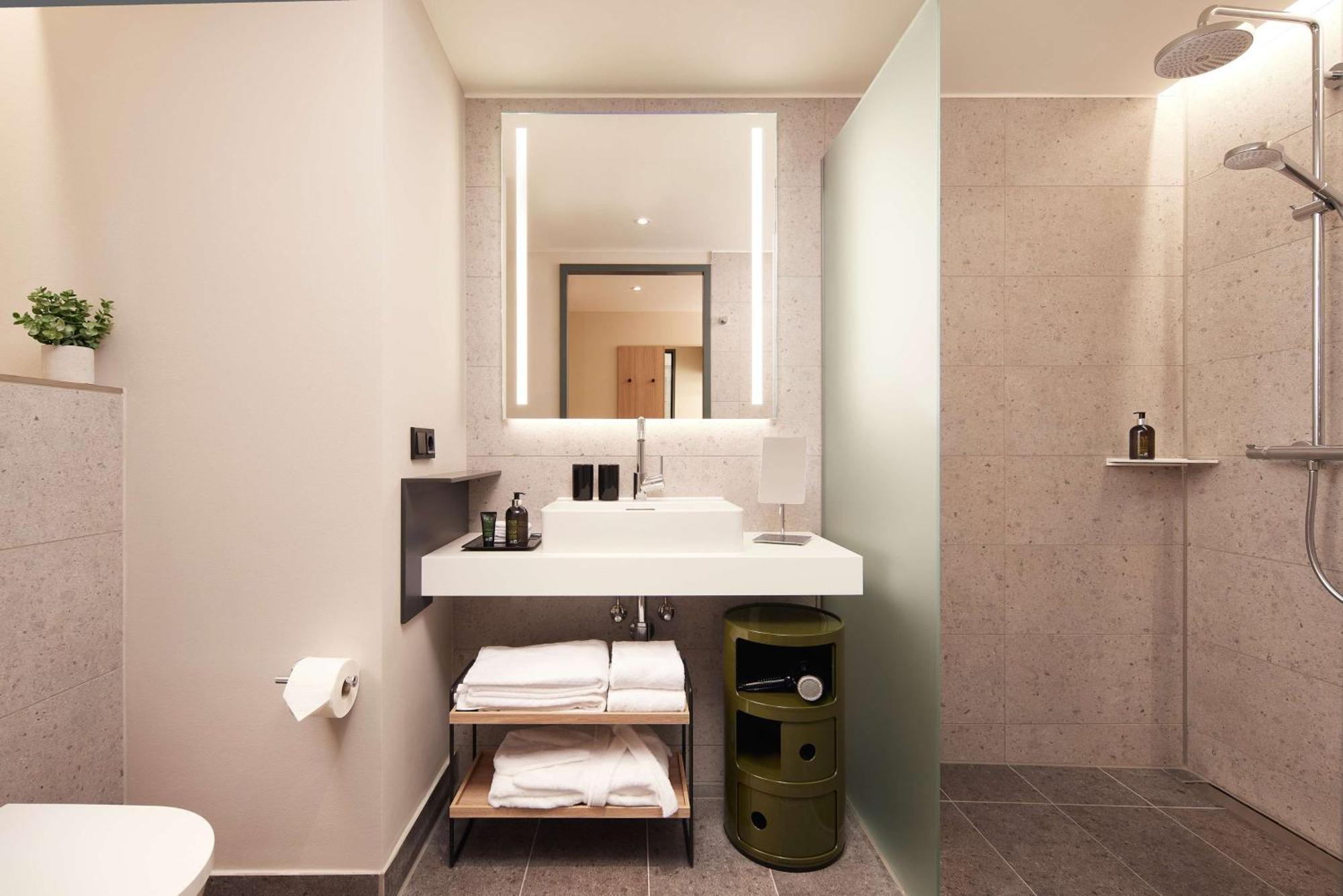 Adina Apartment Hotel Ντίσελντορφ Εξωτερικό φωτογραφία